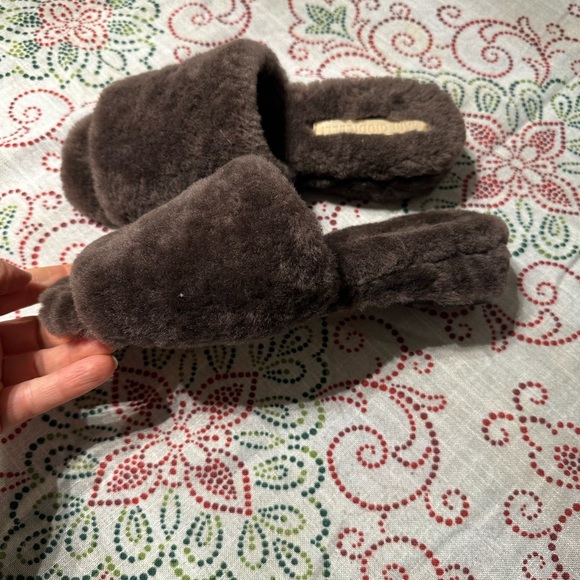 New Mari Guidicelli shearling sandals size 36 - Picture 6 of 6